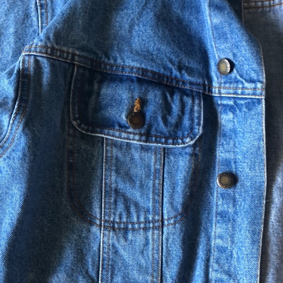 Men’s Wrangler Rugged Wear Denim Jacket Size Large - Picture 3 of 4